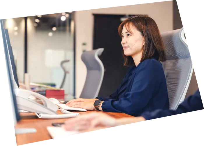 仕事をしている様子 | 京阪介護グループ【公式サイト】